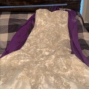Oleg Cassini Wedding Dress